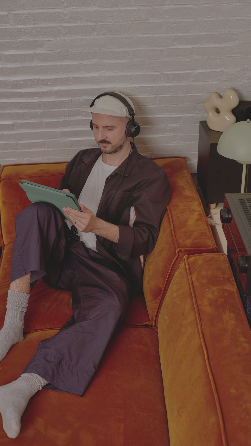 Promotional video for Notion ADHD Planner by Page collective featuring planner's main features
